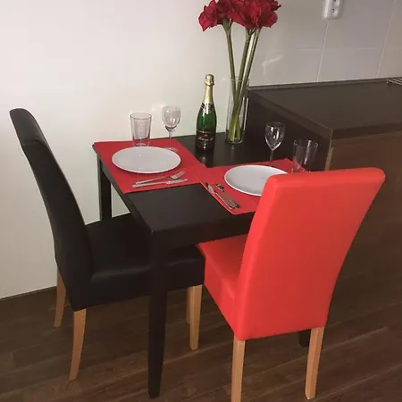 Apartment Uhrineves
